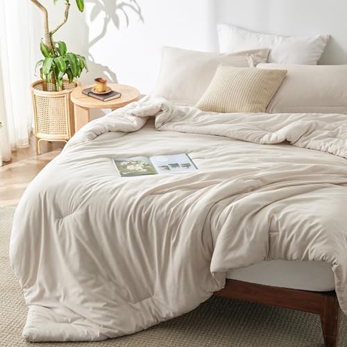 Bedsure Queen Comforter Set - Beige Soft Bedding for All Seasons, Cationic Dyed Bed Set, 3 Pieces, 1 Queen Size Comforter (90
