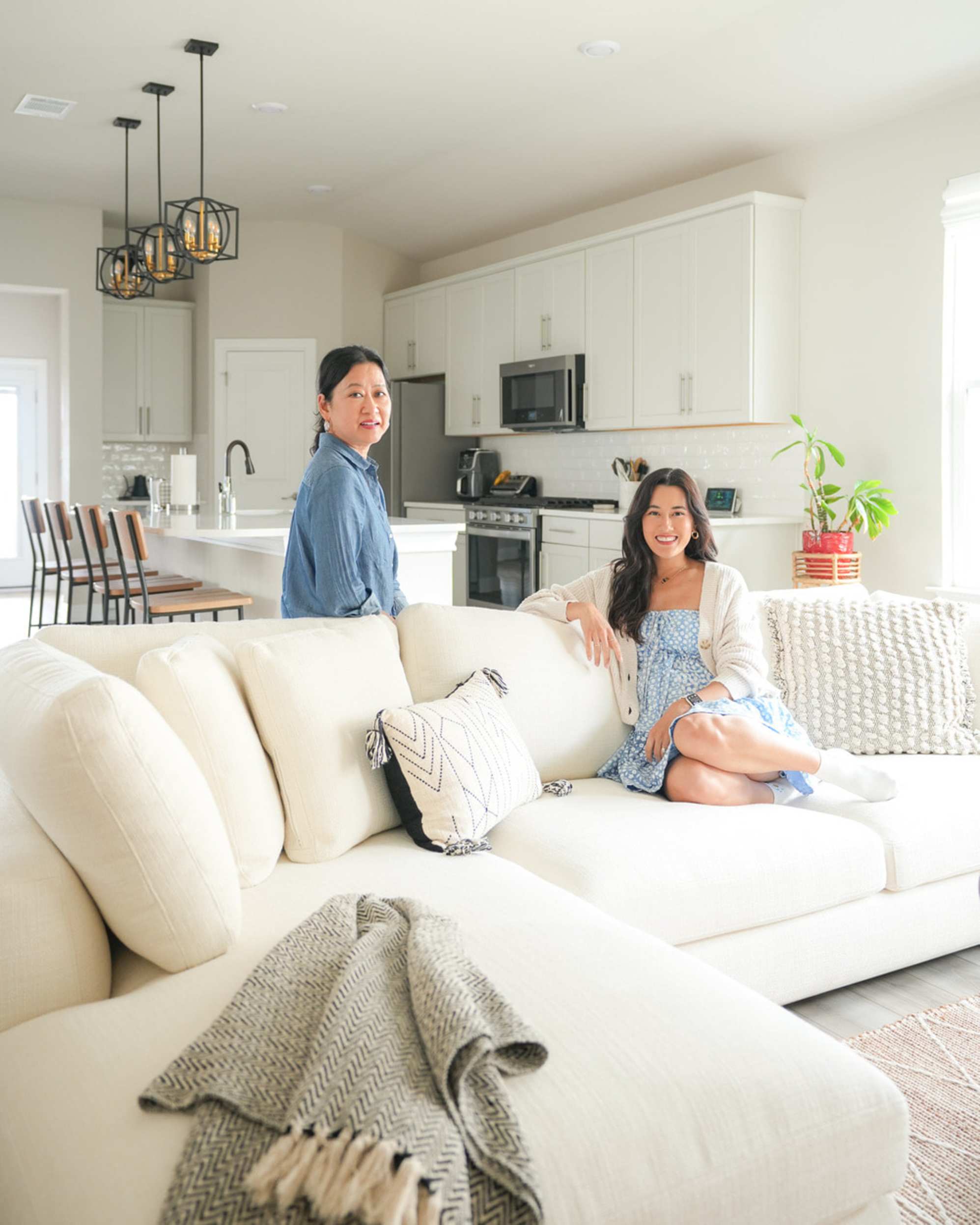 Open Concept Living: Transform Your Space with Stylish Freedom